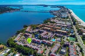 Anna Maria Island Runaway Tropical Escape