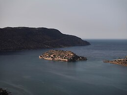 Elounda Infinity Exclusive Resort & Spa - Adults Only