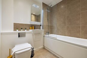 Spacious 2 Bed Flat in Hoxton