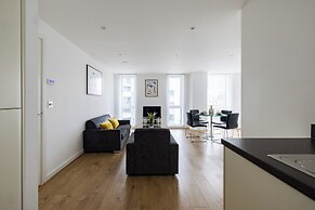 Spacious 2 Bed Flat in Hoxton