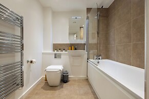 Spacious 2 Bed Flat in Hoxton