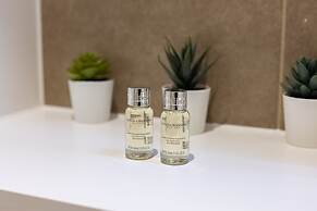 The Hoxton Apartments