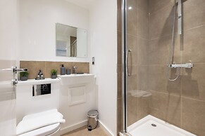 Spacious 2 Bed Flat in Hoxton