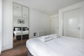 Spacious 2 Bed Flat in Hoxton