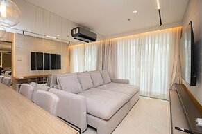 360 Brisas do Lago by Ozped