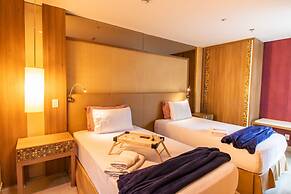 360 Brisas do Lago by Ozped