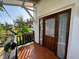 Room in Villa - Surf 247 Weligama - Deluxe Double Room With Side Sea V