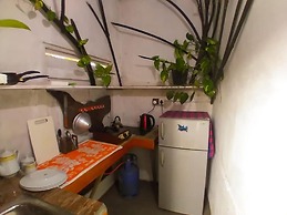 Room in Villa - Surf 247 Weligama - Deluxe Double Room With Side Sea V