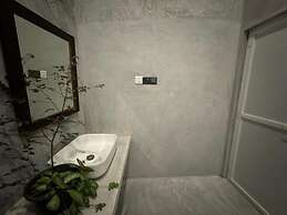 Surf 247 Weligama Villa