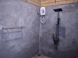 Room in Villa - Surf 247 Weligama Deulux Room