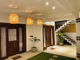 Room in Villa - Surf 247 Weligama Deulux Room