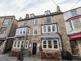 Purbeck Hotel Apartments - Flat 6