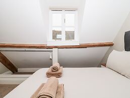 Purbeck Hotel Apartments - Flat 6