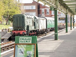 Purbeck Hotel Apartments - Flat 6