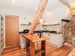 Purbeck Hotel Apartments - Flat 6