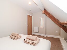 Purbeck Hotel Apartments - Flat 6