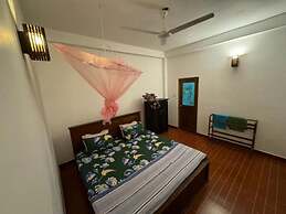 Room in Villa - Surf 247 Weligama, Weligama