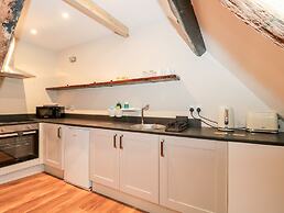Purbeck Hotel Apartments - Flat 5