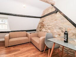 Purbeck Hotel Apartments - Flat 5