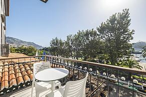 King David Suites 402 by Homie