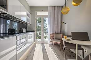 King David Suites 502 by Homie