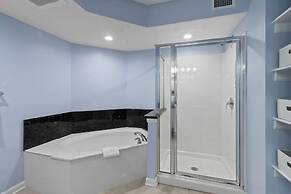 Yacht Club Villas #2-301 3 Bedroom Condo by RedAwning