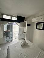 Vayor Hotel & Suites