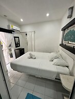 Vayor Hotel & Suites