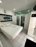 Vayor Hotel & Suites