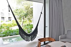 Seremonia Selva by The Spot Rentals