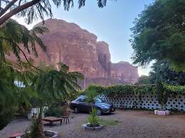 Wadi Rum Village Lodge