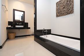 Tropical 2BR Pool Villa Astree in Rawai