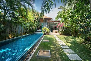 Tropical 2BR Pool Villa Astree in Rawai