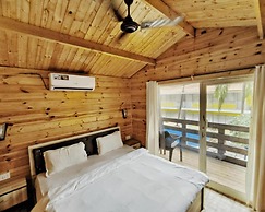 Beach Walk Resort - Goa