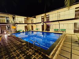 Beach Walk Resort - Goa