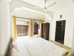 Beach Walk Resort - Goa