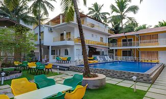 Beach Walk Resort - Goa