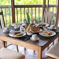 Ayawana Private Villa by ARM Hospitality