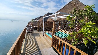 Kelong Pancing Madu Tiga