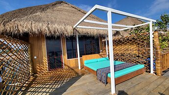 Kelong Pancing Madu Tiga