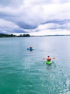 Kelong Pancing Madu Tiga