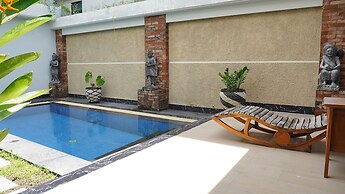 Amanlane Villa Seminyak by ARM