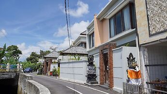 Amanlane Villa Seminyak by ARM