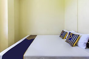 OYO Life 93399 Kos Batulayar