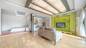 Hoengseong Withpet Village