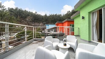 Hoengseong Withpet Village