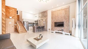 Hoengseong Withpet Village