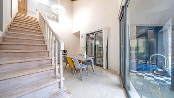 Hoengseong Withpet Village