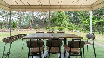 Hoengseong Withpet Village