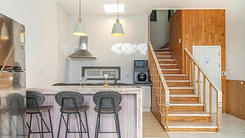 Hoengseong Withpet Village